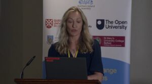 Image of Prof Laura McCauley presenting to KESS